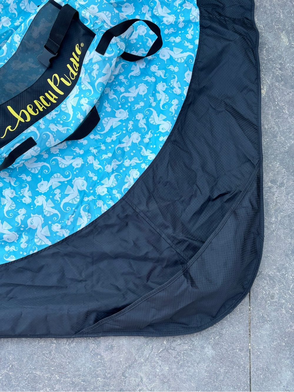 Beach Puddle Kids Swim/ Sand Pool, Blanket & Bag - Picture 6 of 6
